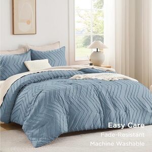 Blue Chevron Bedding Set